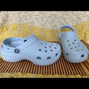 Platform Crocs: Size 6M 8W (Baby Blue)